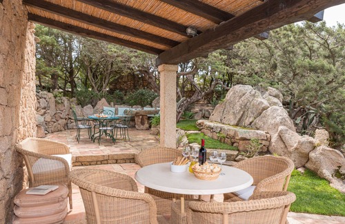 Capriccioli Casa | Roccia di Volpe by Interhome