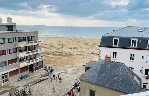 Saint-Ideuc Apartamento | Rochebonne sea view apartment in SAINT MALO