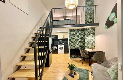 Palace District Apartamento | Rock Mary's Mini Studio