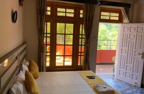 Dalhousie Casa | Rock Mountain Premium Stay Near Rock Garden Dalhousie