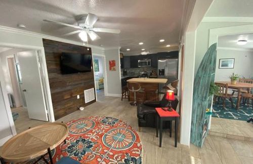 Rock Ridge Casa | Rock Ridge I. Private and close to everything.
