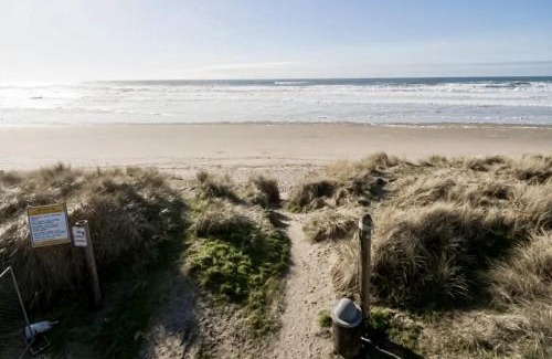Rockaway Beach Casa | Rockaway Beach Villa