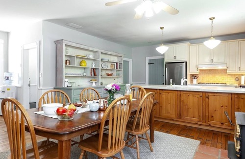 Grey Highlands Cama Y Desayuno | Rocklyn Inn Bed & Breakfast