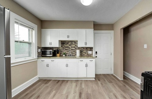 Cleveland Apartamento | RocknRoll Crib | 8 Min Cle Clinic | Near Downtown