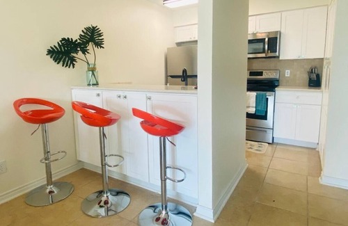 Key Allegro Condominio | Rockport(Little Palm@ Key Allegro)Waterfront Beautiful Condo Close to Everything