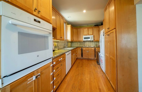 Angelino Heights Casa | Rockwellian Craftsman in one of LA's best neighborhoods!