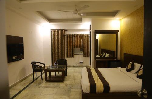 Faridabad Hotel | Rockwood Inn