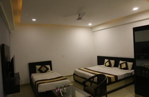 Faridabad Hotel | Rockwood Inn