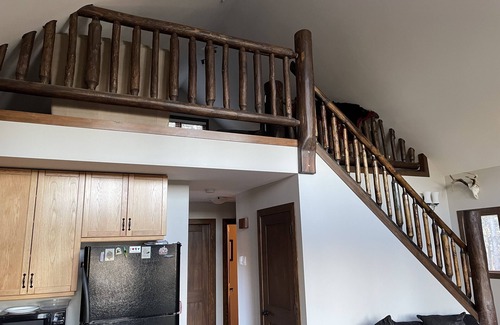 Nordegg Cabina | Rocky Mountain Cottage