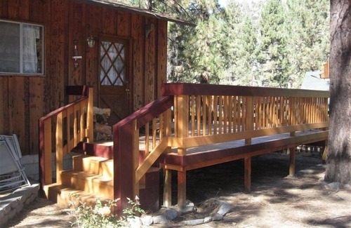 Wrightwood Cabina | Rocky Mtn Hideaway - Recuerdos de vacaciones en ciernes