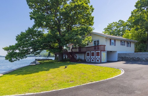 Greenwood Lake Casa | Rocky Point- Aboslutely la MEJOR ubicación en Greenwood Lake! 1 hora de Nueva York.