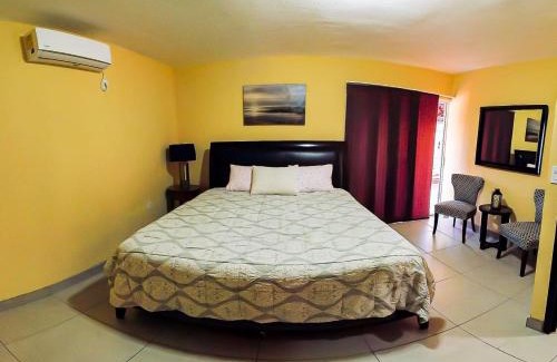 Ciudad Constitucion Casa | Rocky Point Casa Mango w Pool Walk to Beach