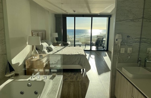 Puerto Penasco Complejo | Rocky Point Las Paloma's Barcelona Bldg. Phase 3 Large new 2 Bedroom Oceanfront