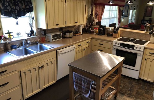 Bandera Casa | Rocky River Guest House