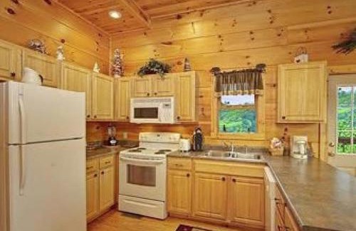 Townsend Casa | Rocky Top Jewel Cabin