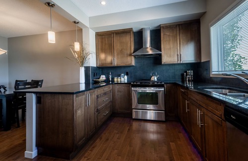 Cochrane Casa | Rocky View Resort.