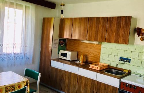 Dolny Kubin Apartamento | Rodinný RETRO domček