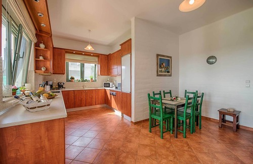 Koskinou Villa | RODOS PARADISE VILLA es una propiedad excepcional y tranquila.