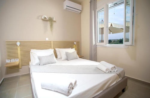Tersanas Casa | RODOU Suites & Villas