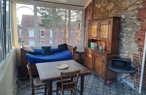 Roisel Cama Y Desayuno | Roisel: 3-bedroom apartment in Villa Amenaide