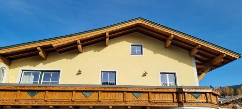 Faistenau Apartamento | RoKo´s Ferienwohnung & Appartement