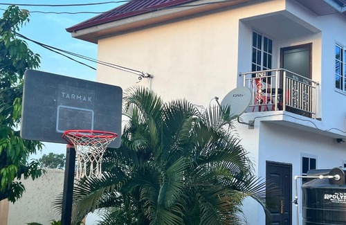 Nungua Casa | ROLAND OFORI’s RESIDENCE