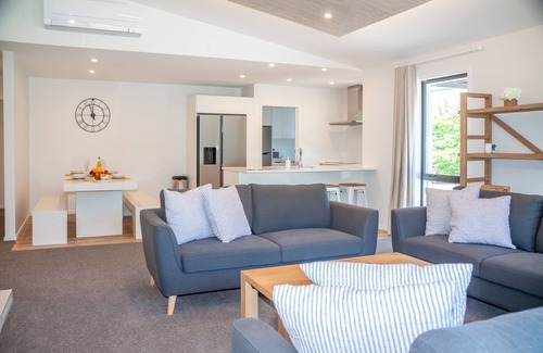 Hanmer Springs Casa | Rolki House - Hanmer Springs Holiday Home