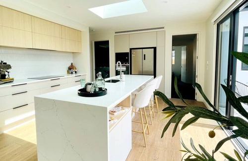 Mount Olympus Ski Field Casa | Rolleston smart home - family friendly and entertainer's heaven