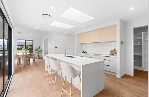 Mount Olympus Ski Field Casa | Rolleston smart home - family friendly and entertainer's heaven
