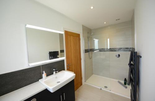 Woodfalls Casa | Rollestone New Forest (HOT TUB)