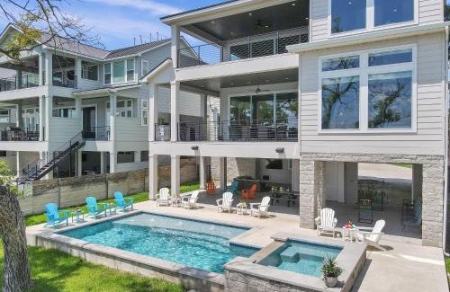 Kingsland Casa | Rolling Waves Haven Concierge Services Available