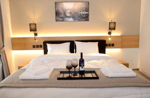 Gefira Mpania Apartamento | Roloi suites