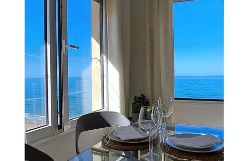 Cadiz Apartamento | Romántica vista al paseo marítimo de Cádiz