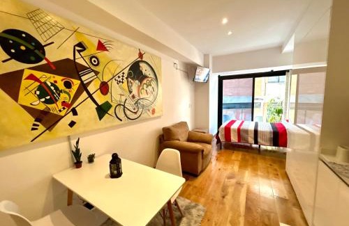 Roma Norte Apartamento | Roma Norte, pool, gym, rooftop, coworking, balcony & parking