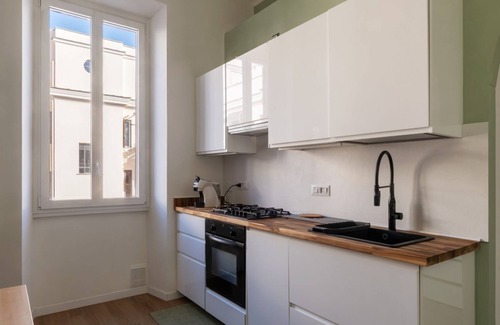 Marsala Apartamento | Roma San Lorenzo Apartment