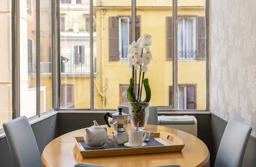 Rione IV Campo Marzio Apartamento | Apartamento Condotti, cerca de la Plaza de España