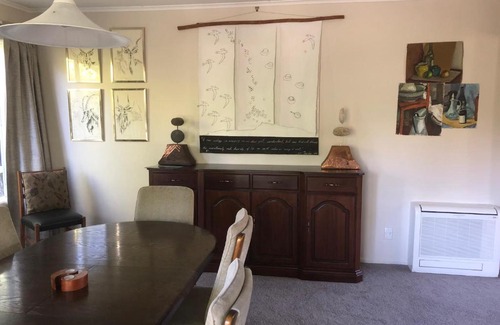 Turangi Casa | Romahapa - Turangi Holiday Home