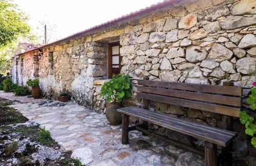 Alqueidao da Serra Otro | Casa romana de la carretera | Casa da Estrada Romana | Cerca de Porto de Mós + Fátima