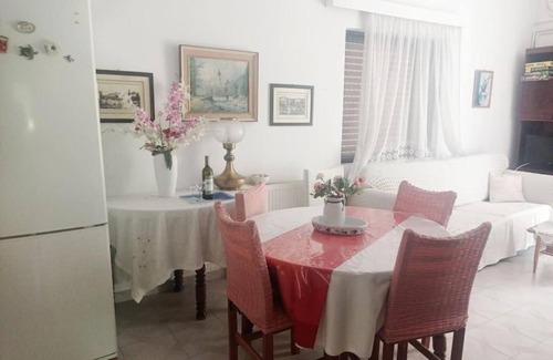 Oropos Casa | Romantic Greek villa 150 m from the beach