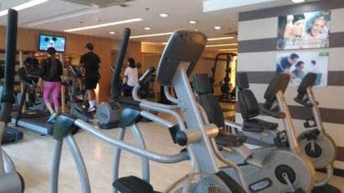 Wack-Wack Greenhills Apartamento | Romantic 1 Bedroom with Pool