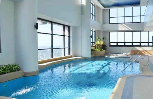 Wack-Wack Greenhills Apartamento | Romantic 1 Bedroom with Pool
