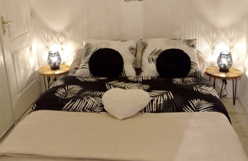 Nevers Apartamento | Romantic apartment in Nevers city center