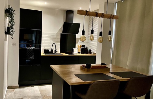 Faubourg North Apartamento | Romantic apartment with jacuzzi near the center of DIJON