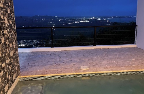 Pinales Apartamento | Romantic Apartment with HEATED Cocktail Pool in Rincón
