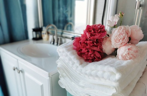 Oro Grande Casa | Romantic Bubble House