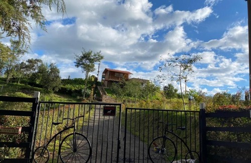 Chiquinquira Apartamento | Romántica cabaña con vista a la ciudad, 10 min del centro