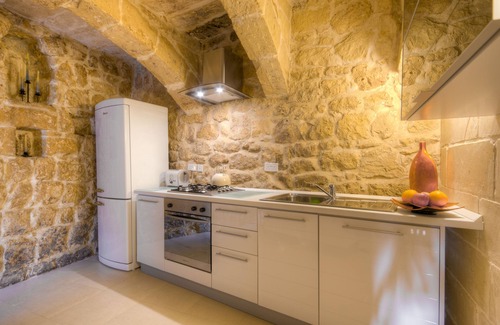 Zabbar Casa | Romántico, casa de carácter calmante, de ensueño en el centro del pueblo
