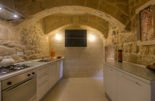 Zabbar Casa | Romántico, casa de carácter calmante, de ensueño en el centro del pueblo