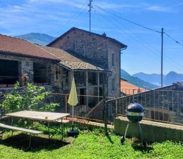 Sonvico Apartamento | Romantic Court Apartment Sonvico