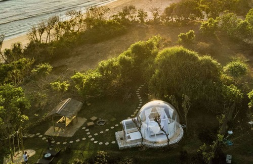 Tanjungbenoa Casa | Cúpula Romántica con Vista al Mar